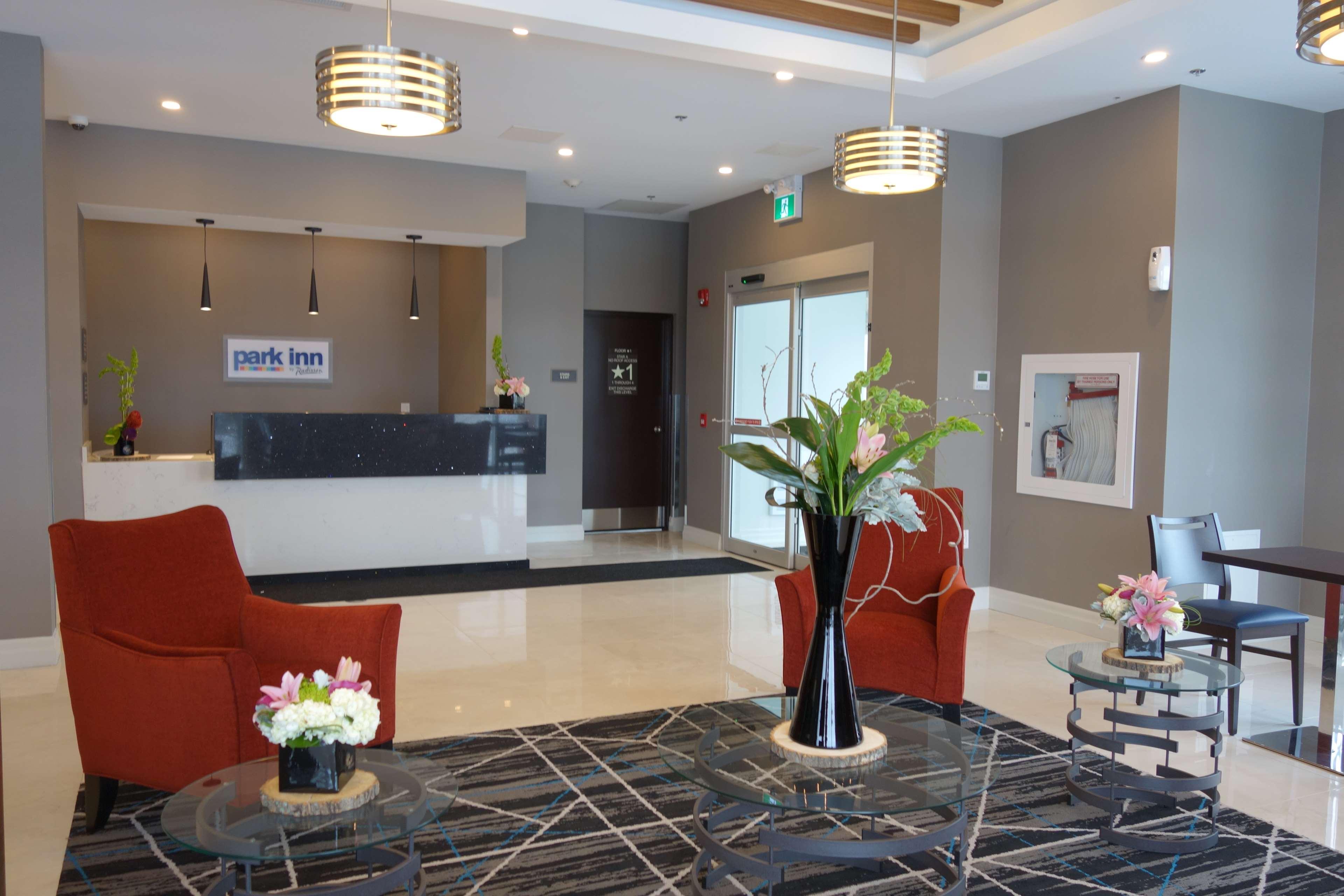 Park Inn By Radisson Brampton, On المظهر الخارجي الصورة